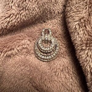 VINTAGE Elegant Silver Double Hoop Diamond Wreath Crystal Necklace Pendant